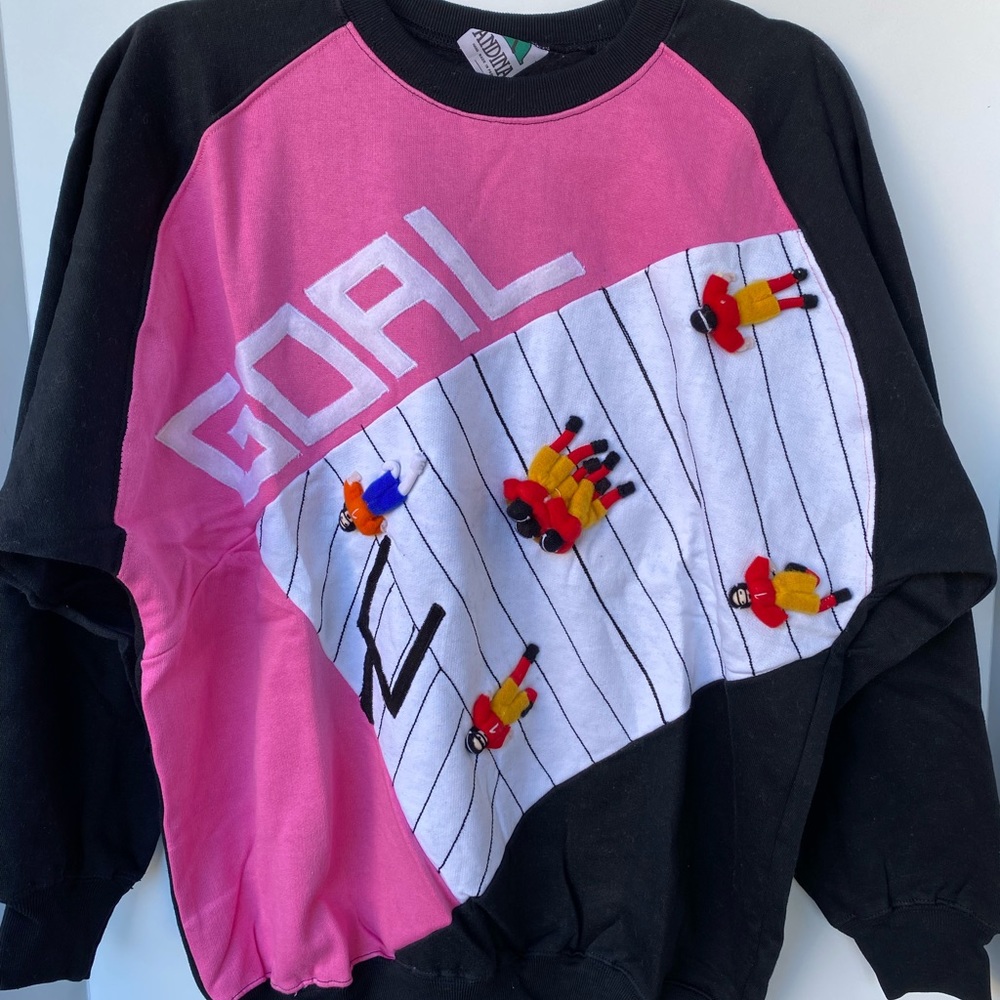 NEW VINTAGE 90’s 3-D ARPILLERA FOOTBALL SWEATSHIRT